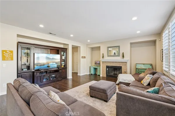 $925,000 | 32728 Shadyview Street, Winchester, CA 92596