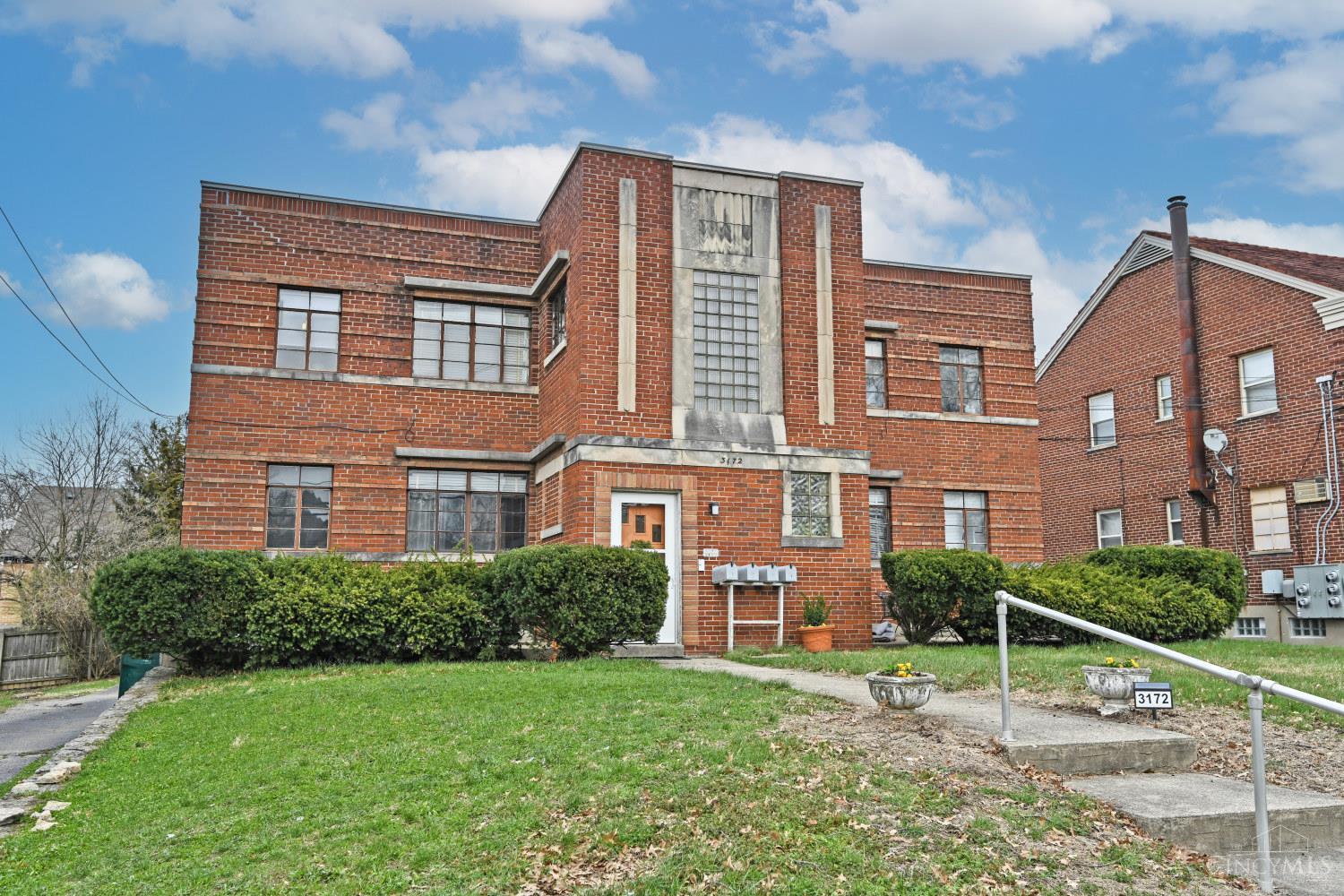 3172 Werk Road Cincinnati, OH 45211 - Photo 2 of 42 Gallery Image 2