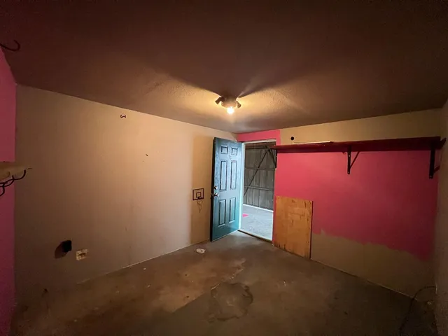 $365,000 | 734 West Hammond Avenue, Fresno, CA 93728