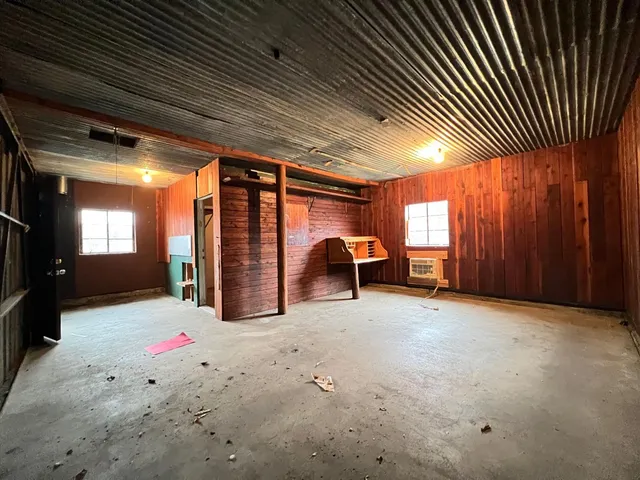 $365,000 | 734 West Hammond Avenue, Fresno, CA 93728