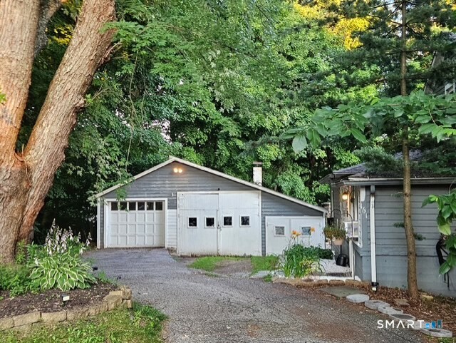 161 Chestnut Grove Road Watertown, CT 06795 - Photo 2 of 2