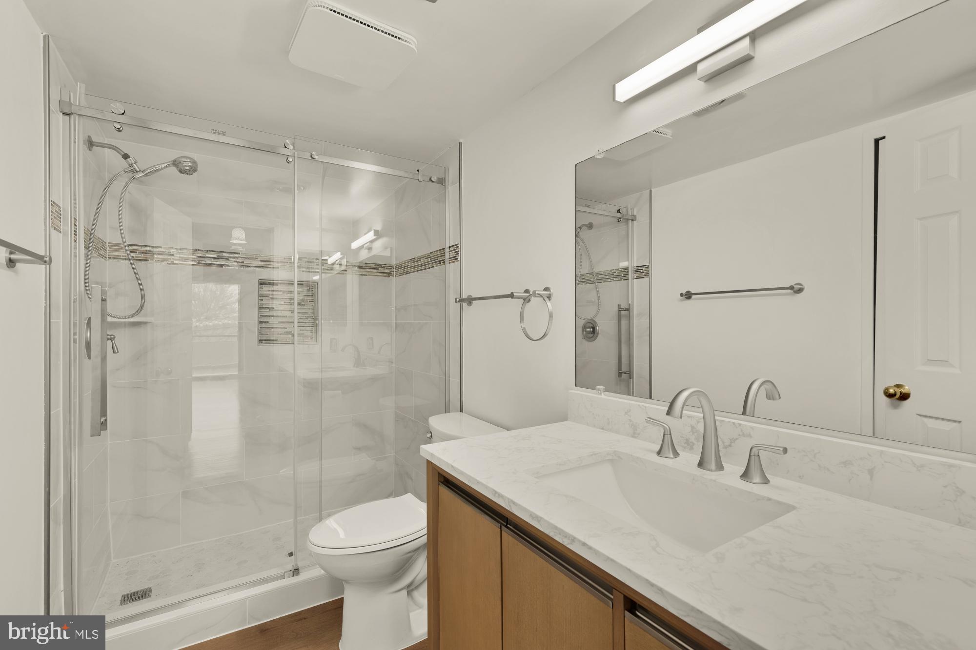 1800 Old Meadow Road, Unit 303 McLean, VA 22102 - Photo 21 of 27