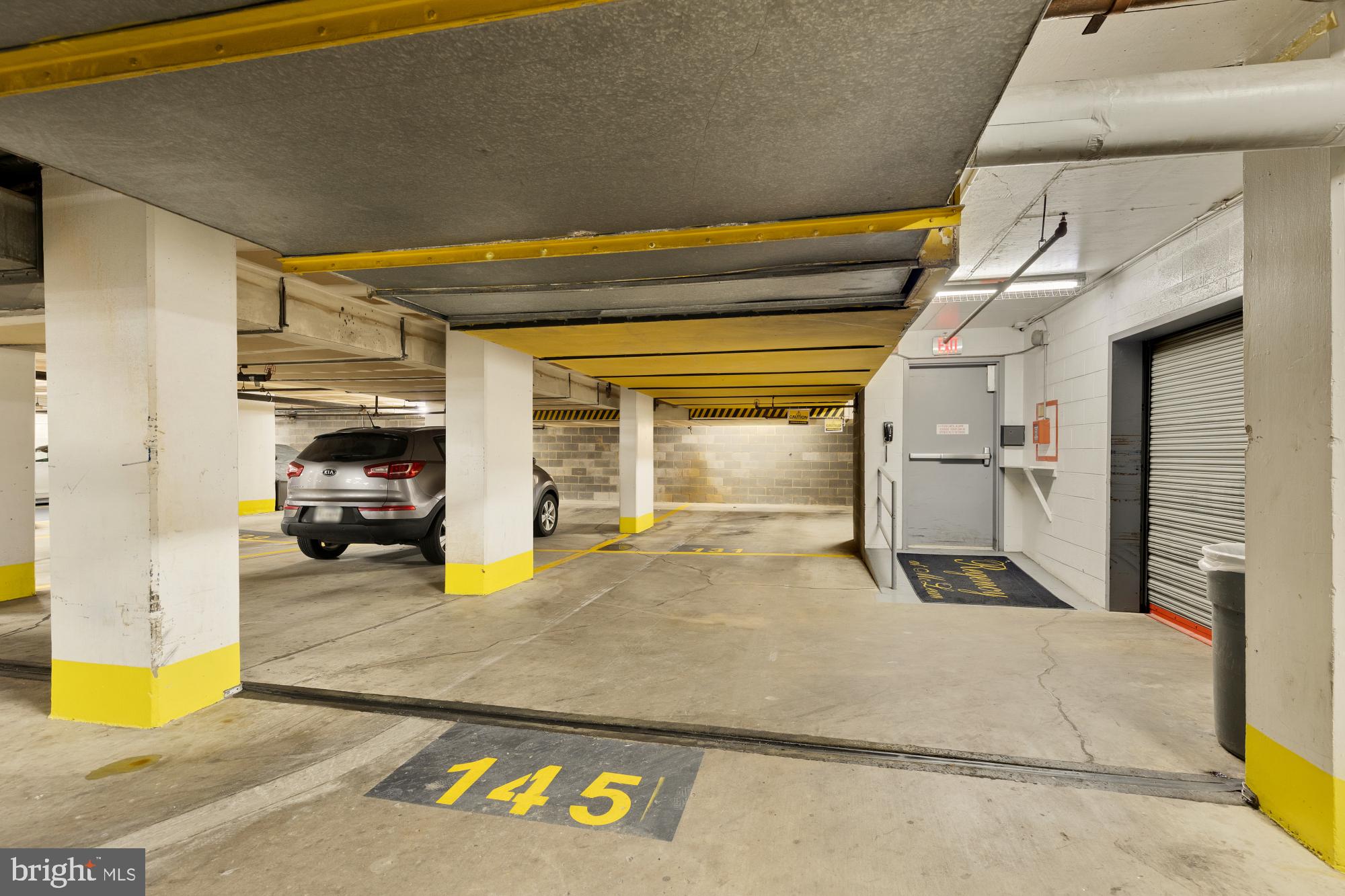 1800 Old Meadow Road, Unit 303 McLean, VA 22102 - Photo 22 of 27