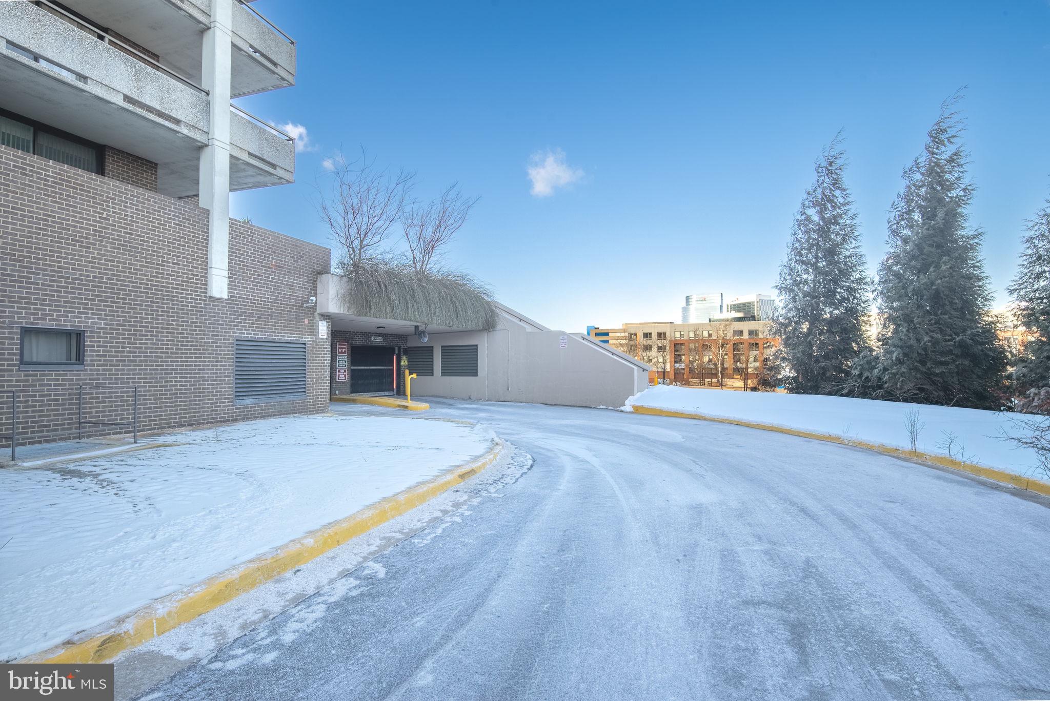 1800 Old Meadow Road, Unit 303 McLean, VA 22102 - Photo 6 of 6