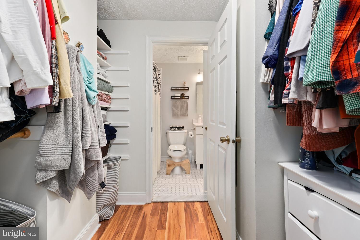 1651 Poplar Grove Drive Reston, VA 20194 - Photo 15 of 45 Gallery Image 15