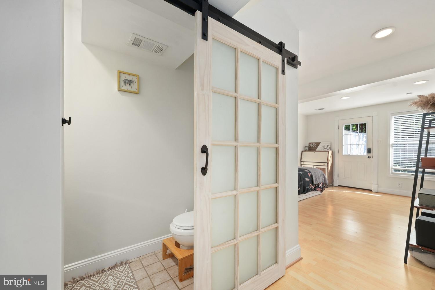 1651 Poplar Grove Drive Reston, VA 20194 - Photo 22 of 45 Gallery Image 22