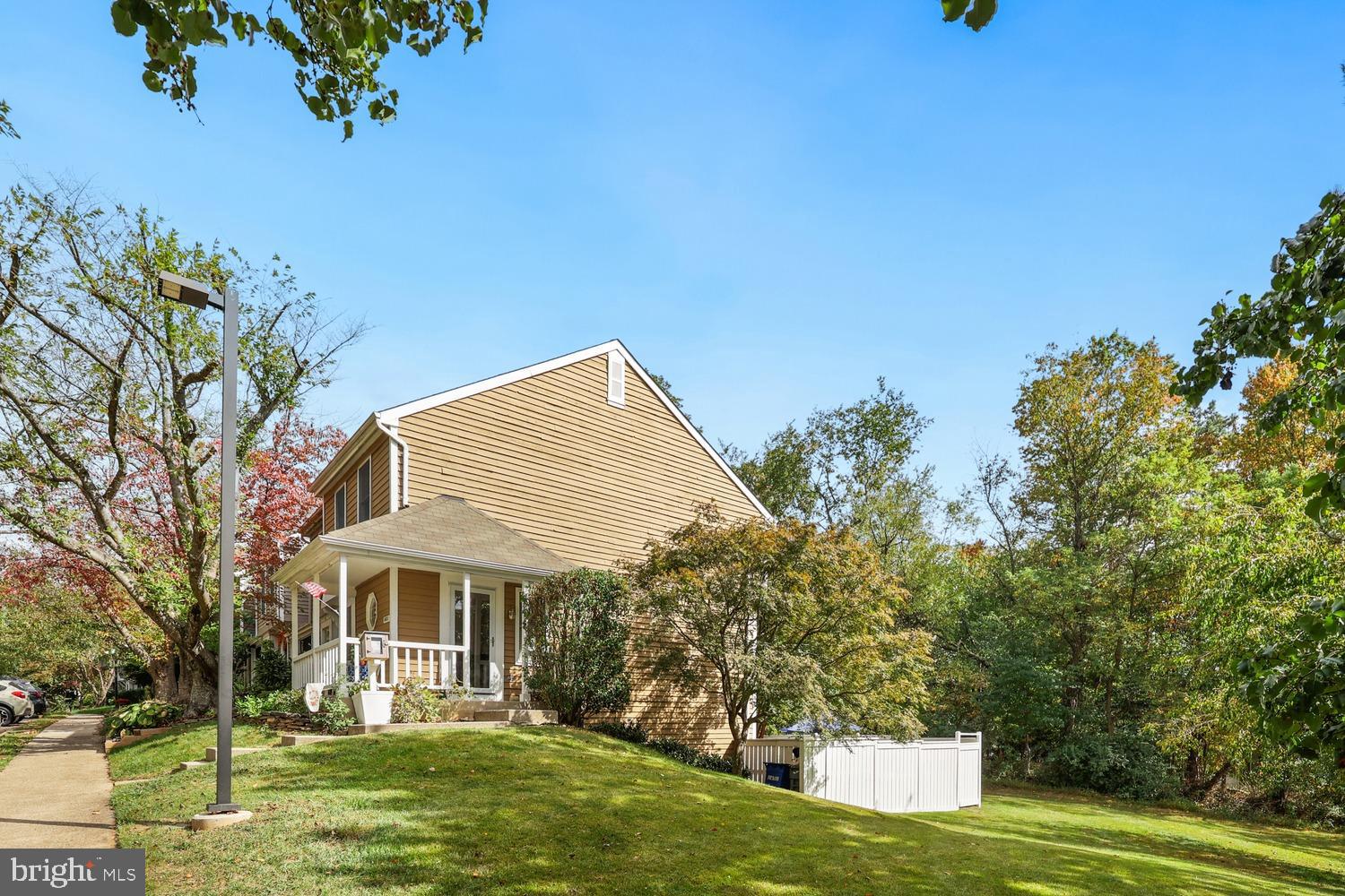 1651 Poplar Grove Drive Reston, VA 20194 - Photo 28 of 45 Gallery Image 28