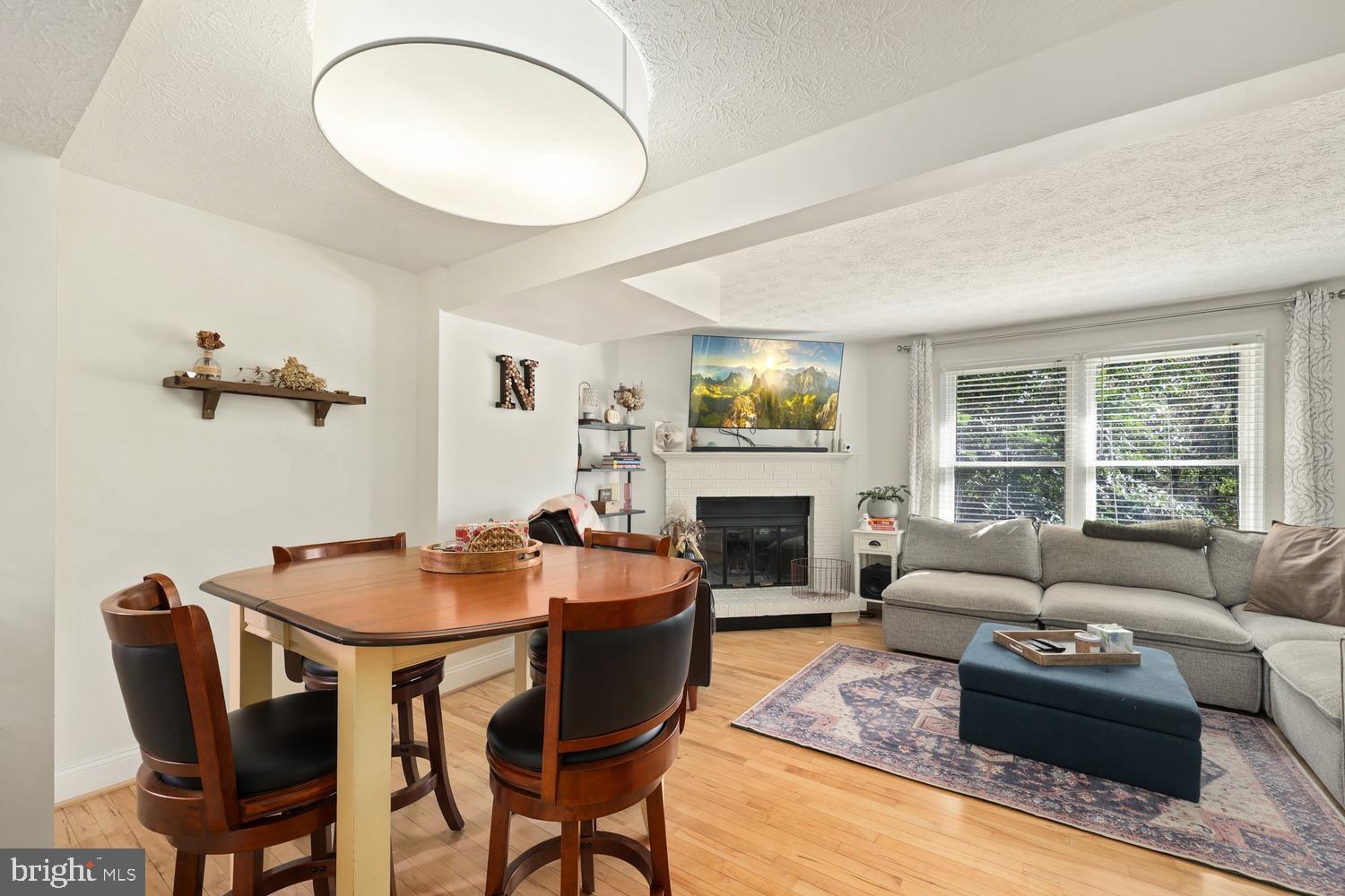1651 Poplar Grove Drive Reston, VA 20194 - Photo 10 of 45 Gallery Image 10