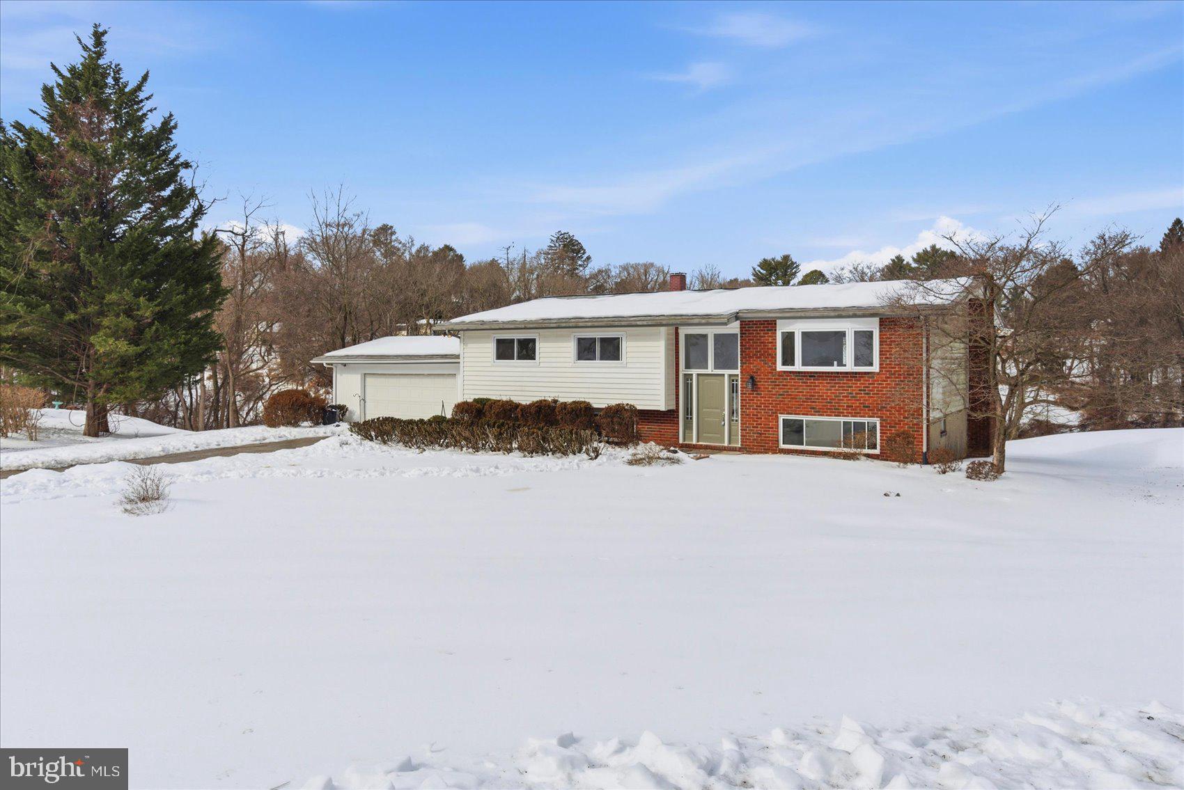 6 Babette Court Baltimore, MD 21208 - Photo 4 of 42