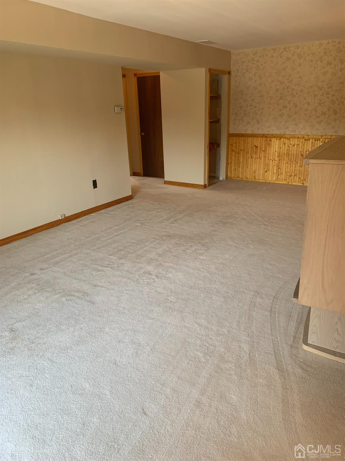 1517 Raspberry Court Edison, NJ 08817 - Photo 5 of 15 a view of empty room