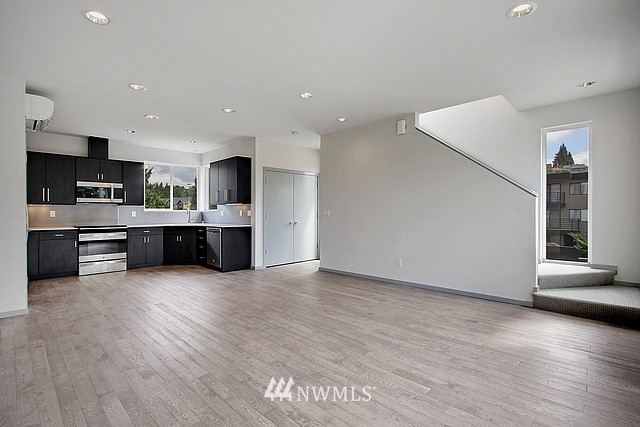 3902 Southwest Findlay Street, Unit 2 Seattle, WA 98136 - Photo 5 of 14 Gallery Image 5