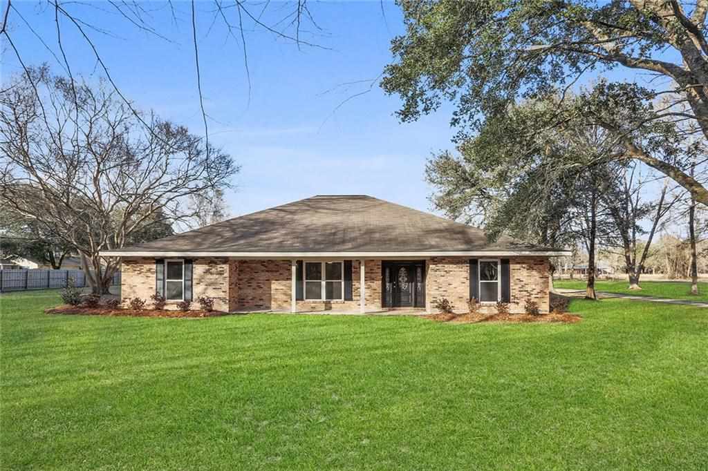 13477 East Adams Road Hammond, LA 70403 - Photo 1 of 13 Gallery Image 1