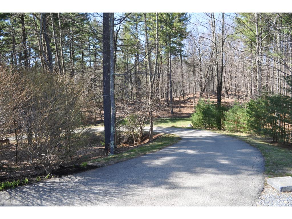 42 North Pepperell Road Hollis, NH 03049 - Photo 11 of 36