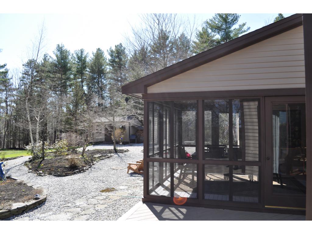 42 North Pepperell Road Hollis, NH 03049 - Photo 8 of 36