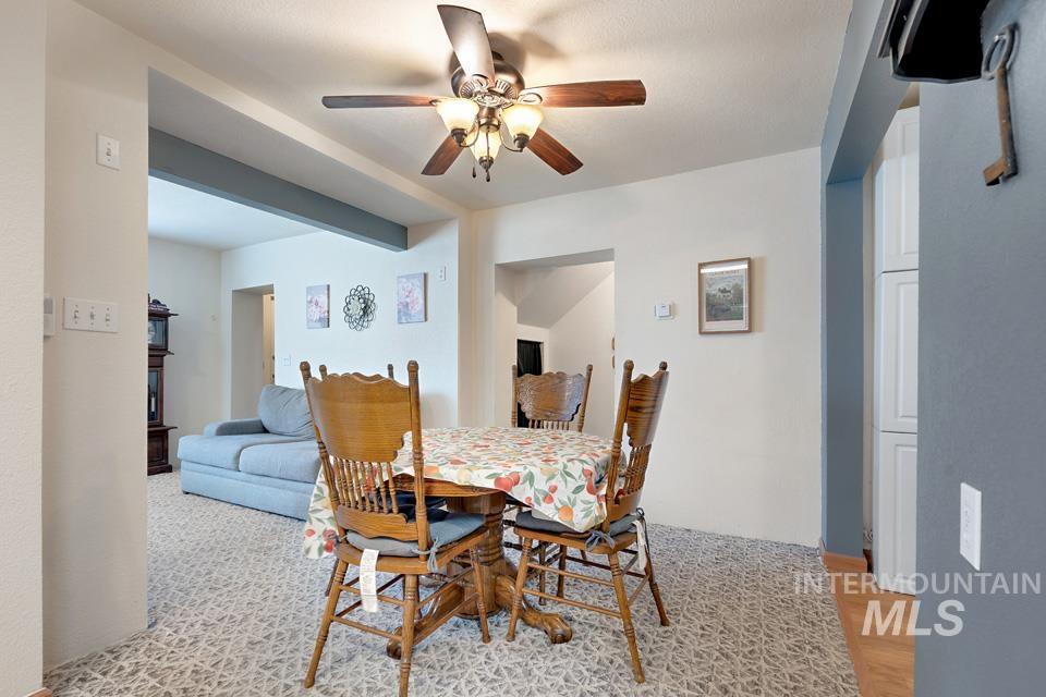 1015 East Park Street Weiser, ID 83672 - Photo 17 of 30 Dining space with ceiling fan