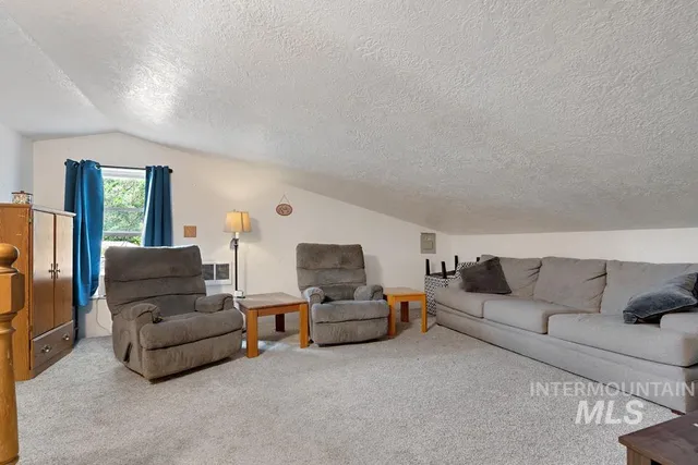 $315,000 | 1015 East Park Street, Weiser, ID 83672