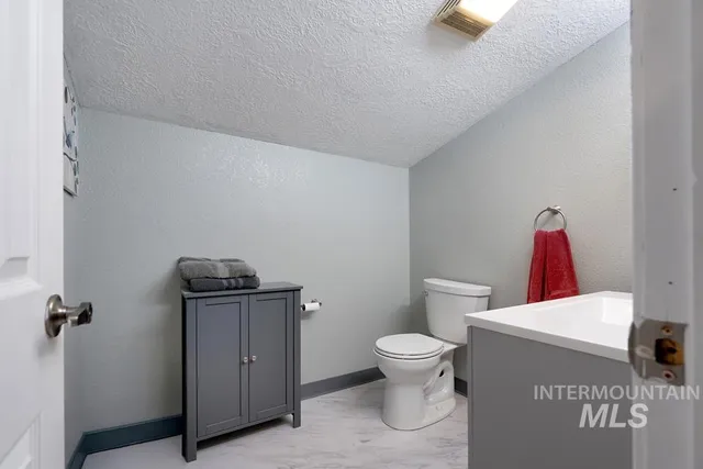 $315,000 | 1015 East Park Street, Weiser, ID 83672