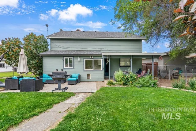 $315,000 | 1015 East Park Street, Weiser, ID 83672