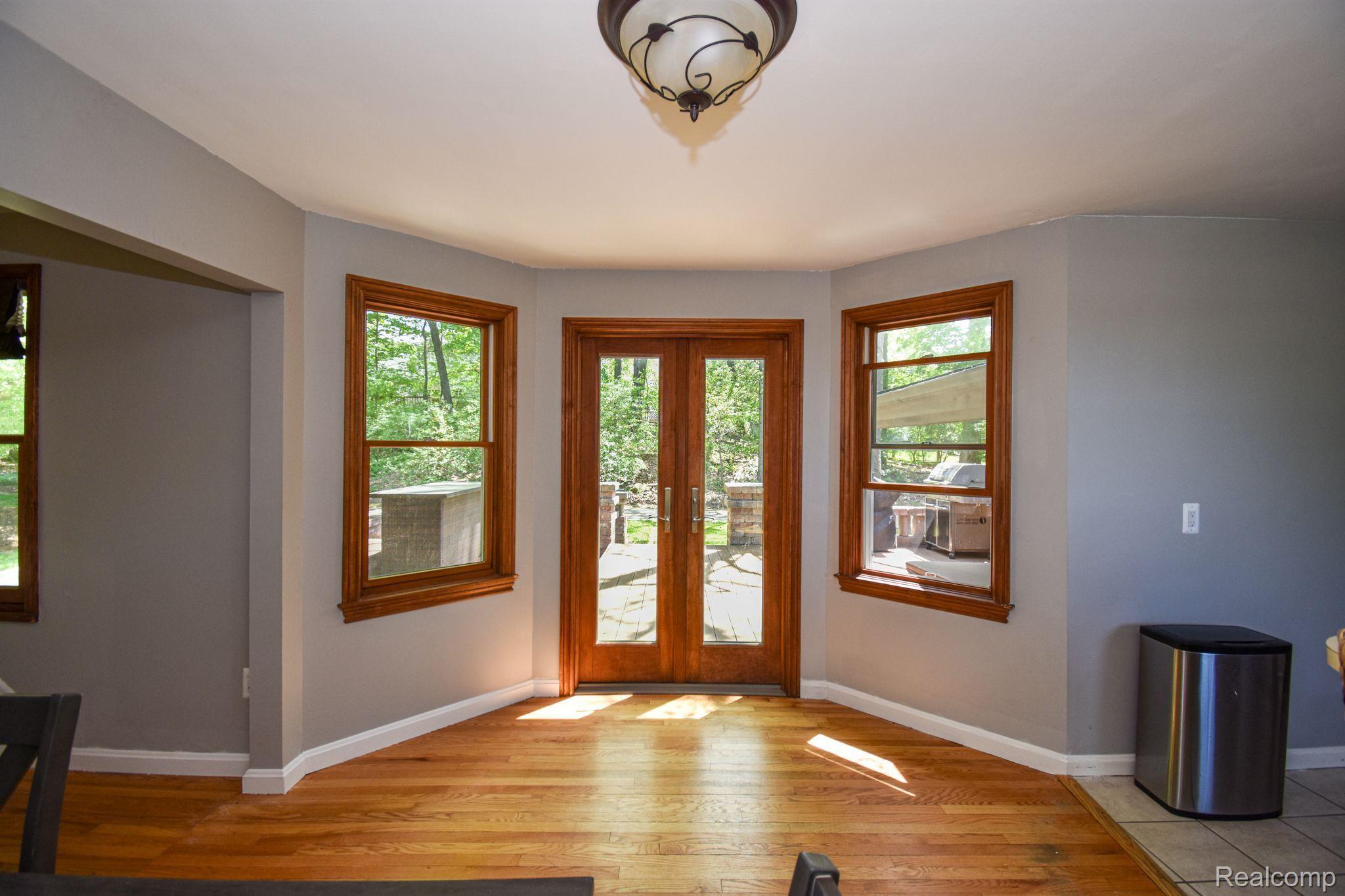 564 Bloomer Ridge Drive Rochester, MI 48307 - Photo 27 of 66 Gallery Image 27