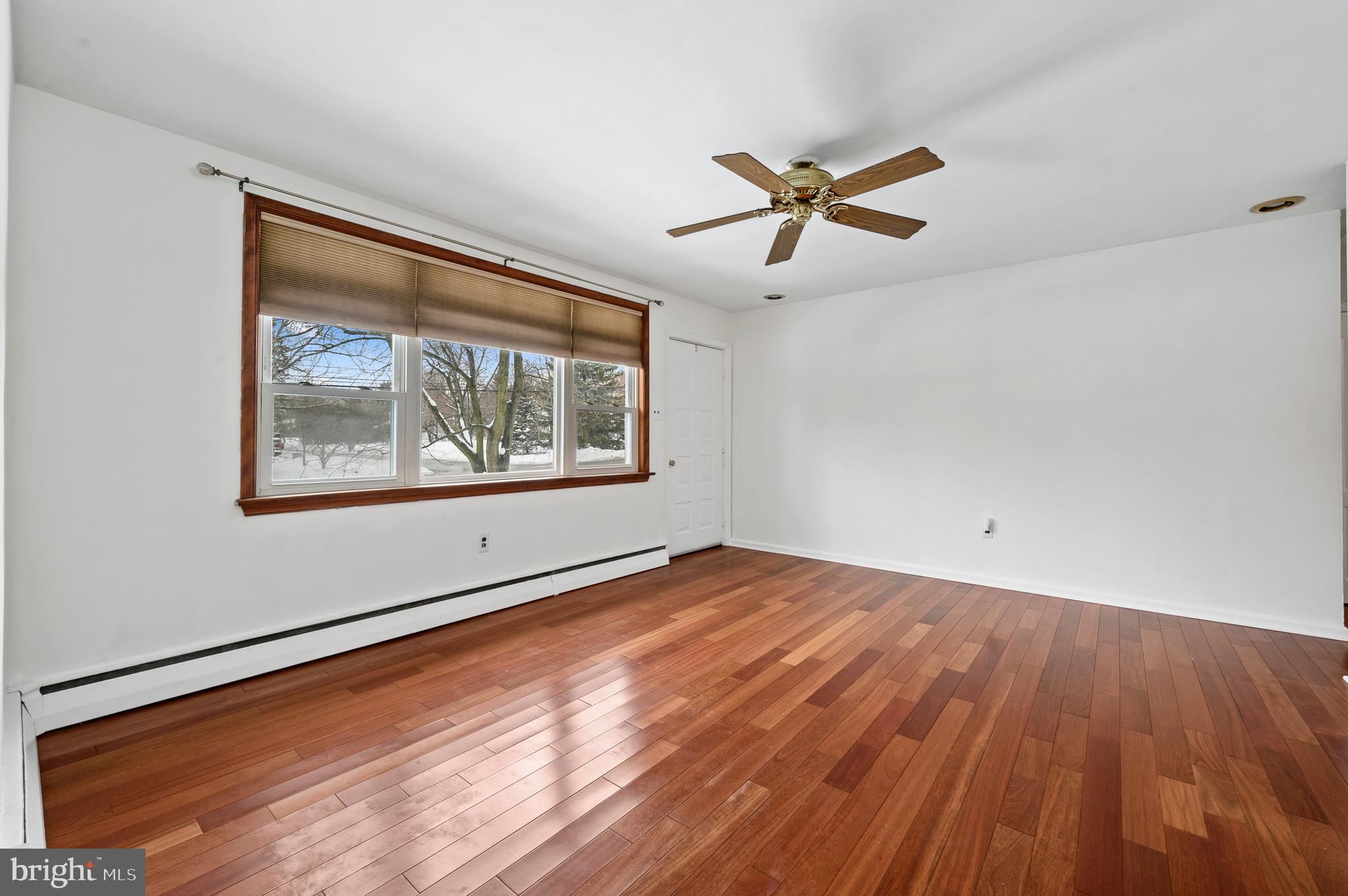 1322 Welsh Road North Wales, PA 19454 - Photo 3 of 17 Living Room