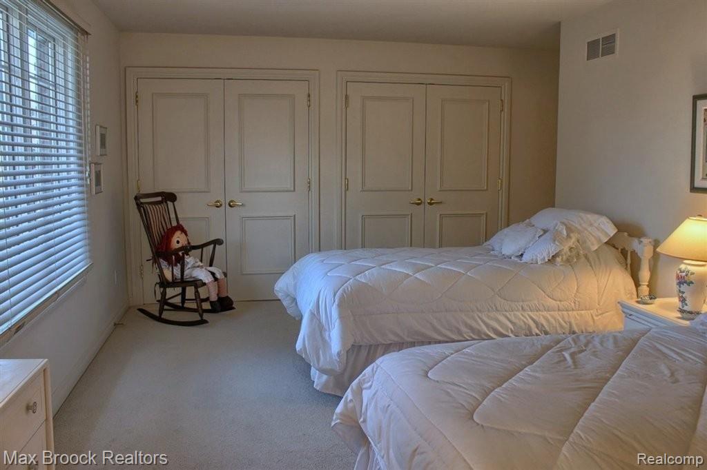 4652 Goodison Pl Drive Rochester, MI 48306 - Photo 20 of 25 10.jpg