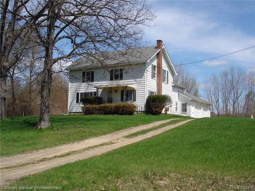 4451 Diehl Road Metamora, MI 48455 - Photo 2 of 34 006.JPG