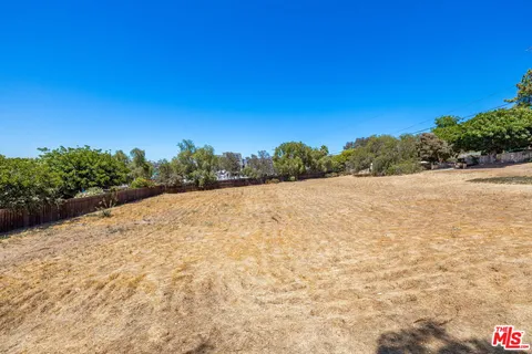 $975,000 | 2528 Bella Vista Drive, Vista, CA 92084