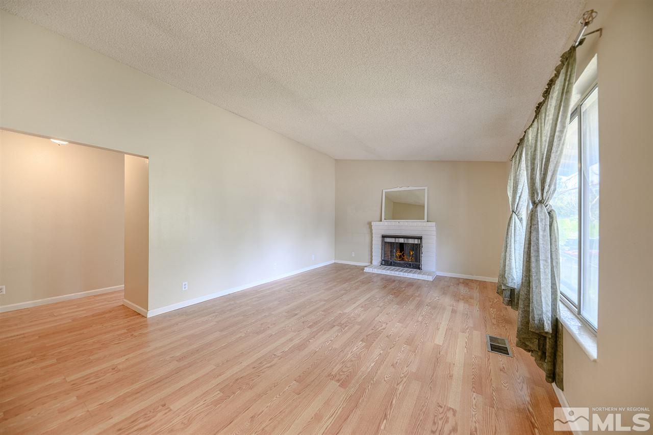 4405 Spring Drive Reno, NV 89502 - Photo 2 of 13 Photo 2