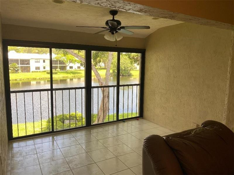 21757 Arriba Real, Unit 30D Boca Raton, FL 33433 - Photo 9 of 30 Photo 9