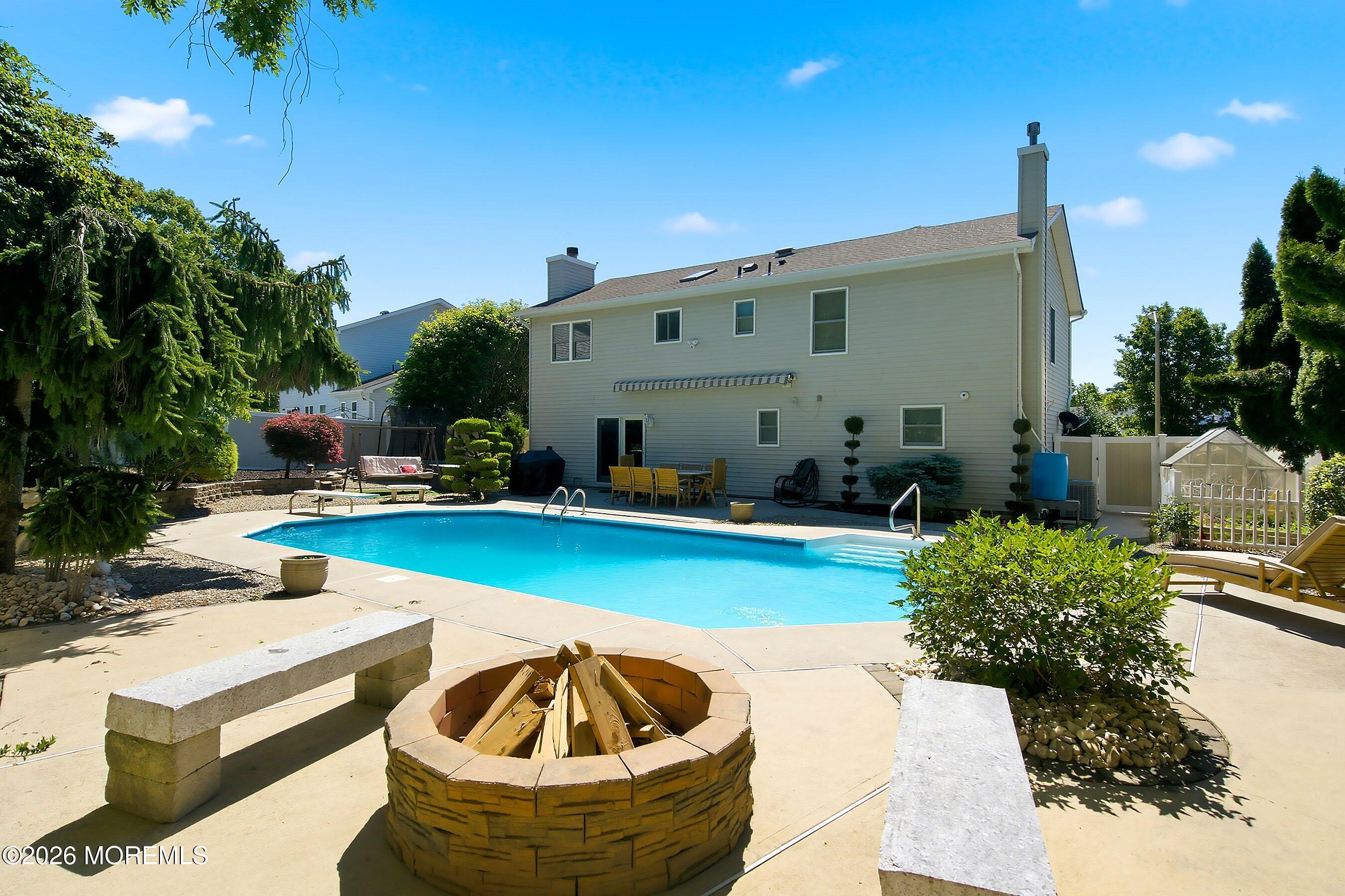 34 Bronia Street Howell, NJ 07731 - Photo 4 of 30 Pool