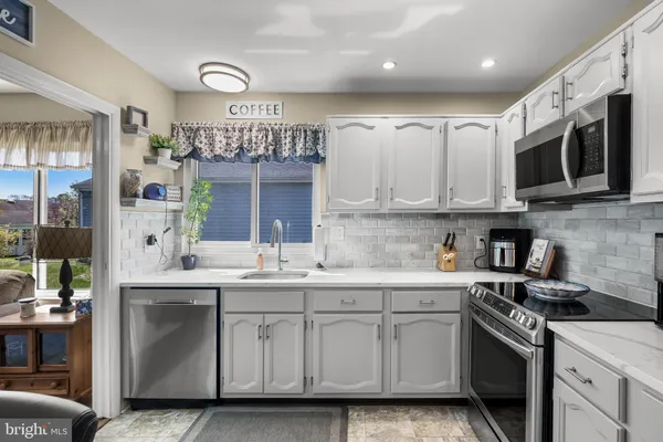 $319,000 | 47 Westminster Drive, Southampton, NJ 08088