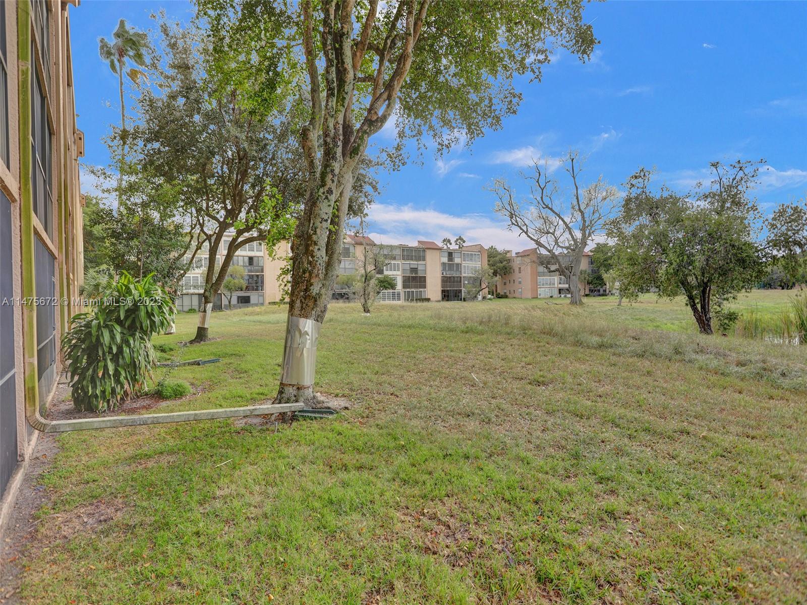 357 North Rock Island Road, Unit 108 Margate, FL 33063 - Photo 20 of 28 Gallery Image 20