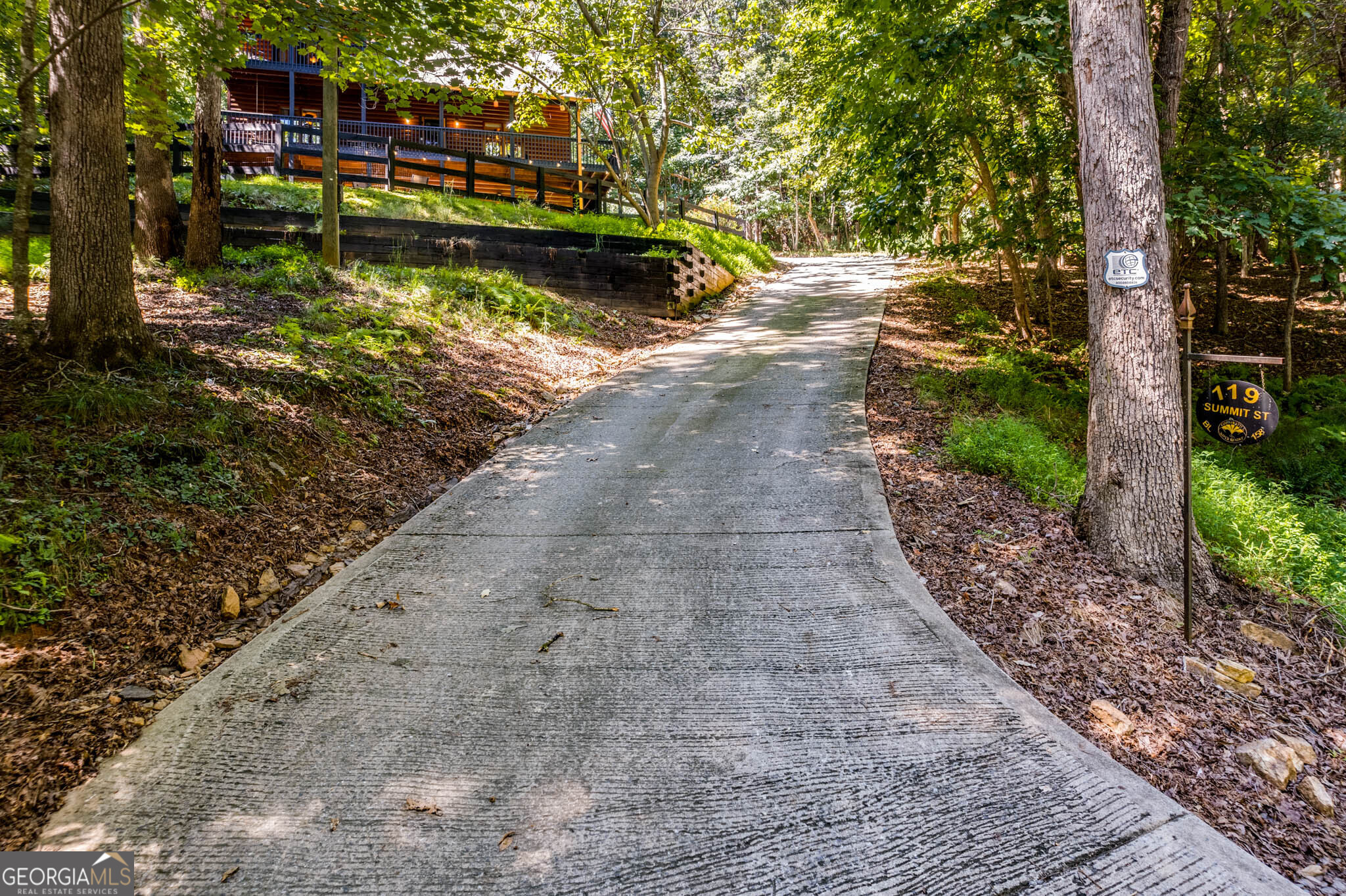 119 Summit Street, Unit 158R Ellijay, GA 30540 - Photo 53 of 64 a view of a yard with wooden fence