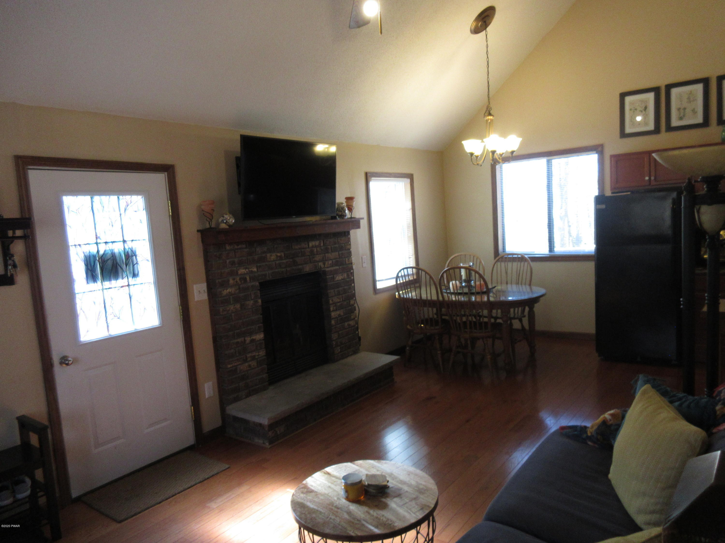 509 Maple Ridge Drive Hawley, PA 18428 - Photo 5 of 21 Dining Area