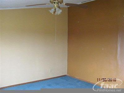 10307 North Center Road Clio, MI 48420 - Photo 6 of 10 20144085-5.JPG