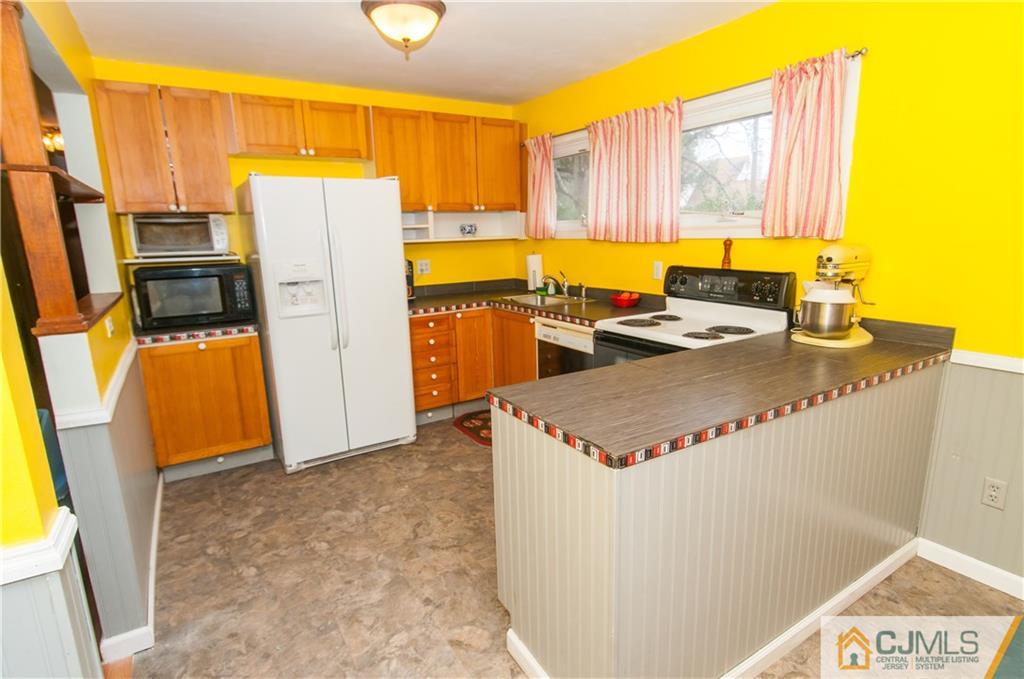 22 Sunrise Road Old Bridge, NJ 08857 - Photo 10 of 22 Gallery Image 10