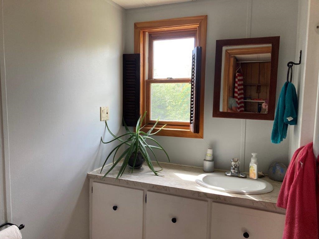 394 Goose Pond Road Canaan, NH 03741 - Photo 21 of 40 Gallery Image 21