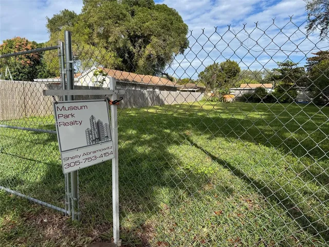 $499,000 | 261 Northwest 96th Street, Miami, FL 33150