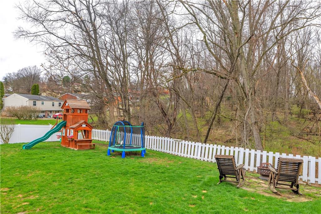 362 Trinity Drive Washington, PA 15301 - Photo 32 of 34 Swing set does not convey