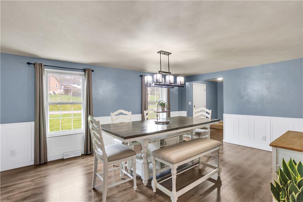 362 Trinity Drive Washington, PA 15301 - Photo 5 of 34 The large dining room has vinyl flooring that flows beautifully throughout the main floor