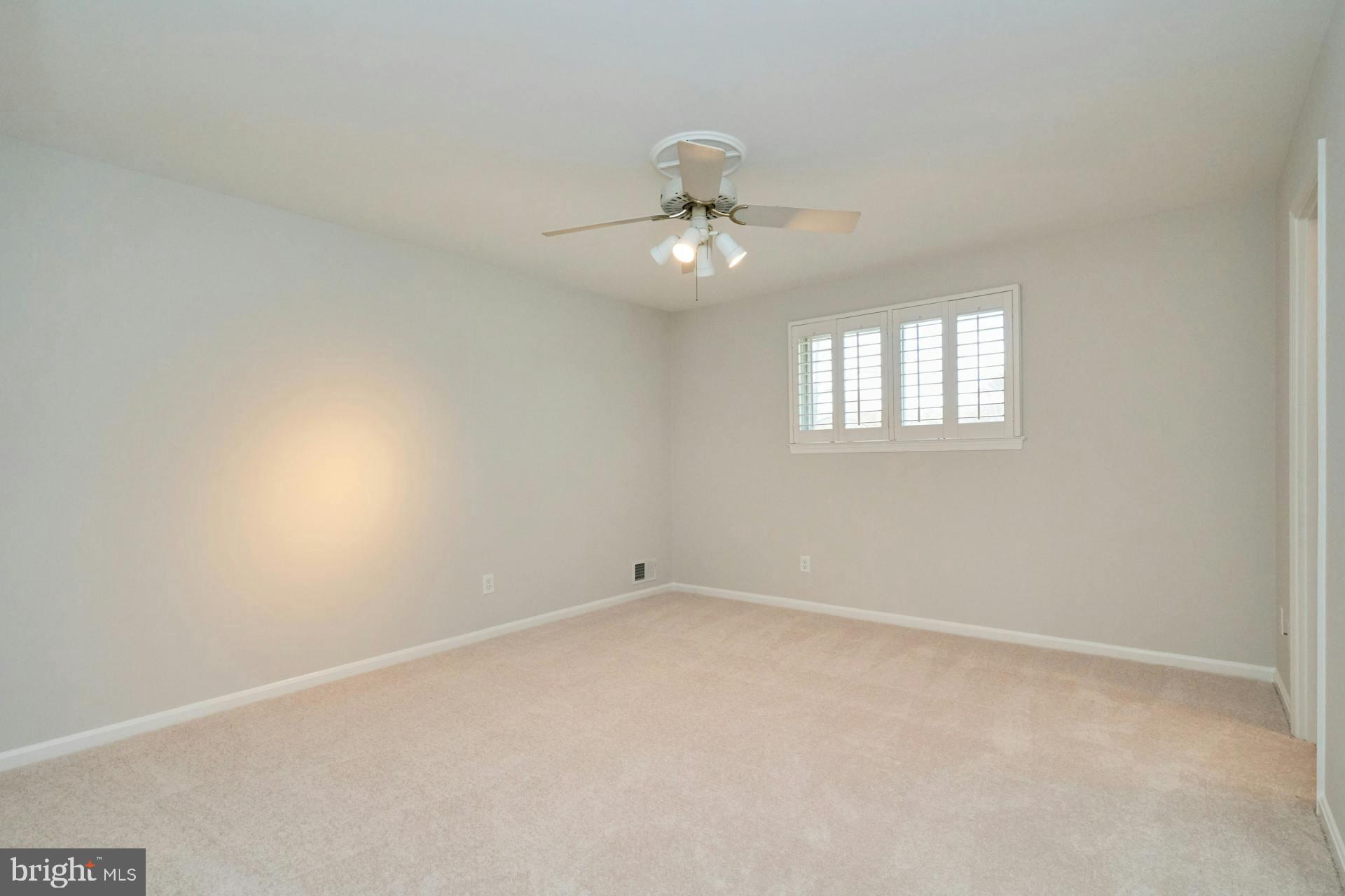 8709 Victoria Road Springfield, VA 22151 - Photo 27 of 42