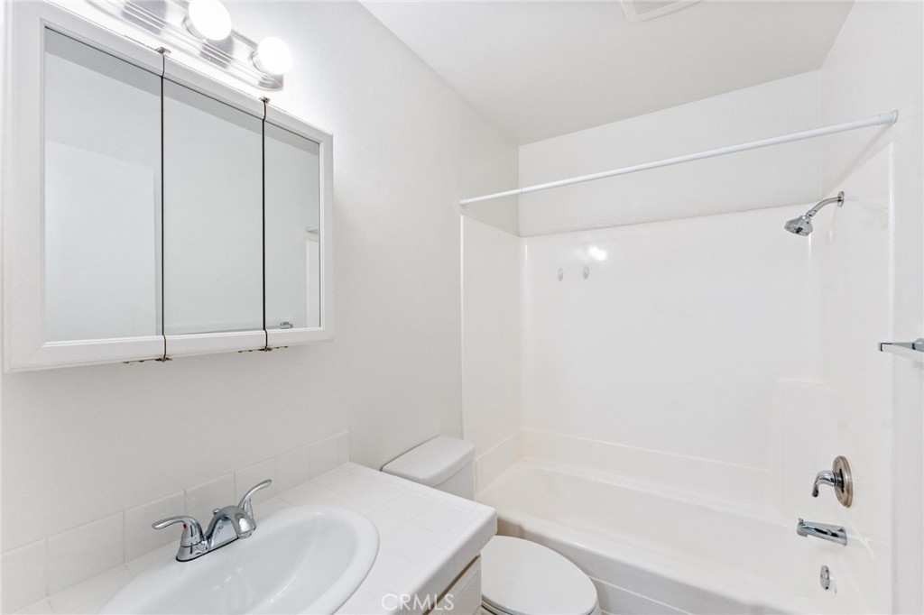 34042 Alcazar Drive, Unit B Dana Point, CA 92629 - Photo 15 of 18