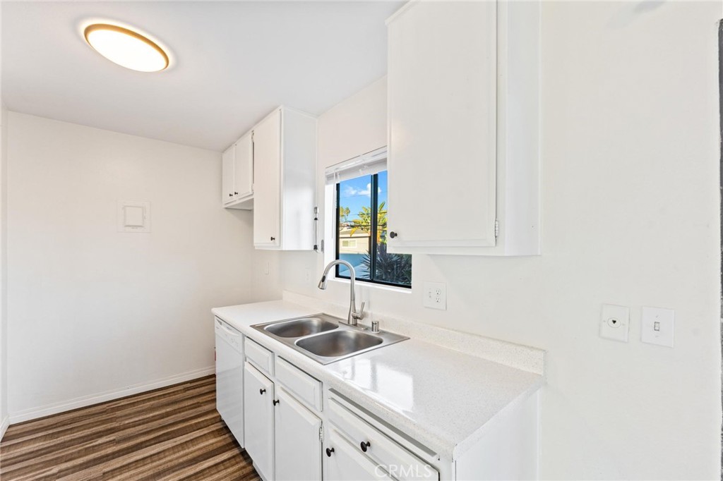 34042 Alcazar Drive, Unit B Dana Point, CA 92629 - Photo 7 of 18