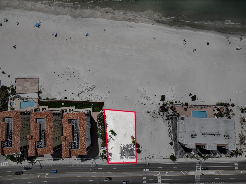 13642 Gulf Boulevard Madeira Beach, FL 33708 - Photo 4 of 23