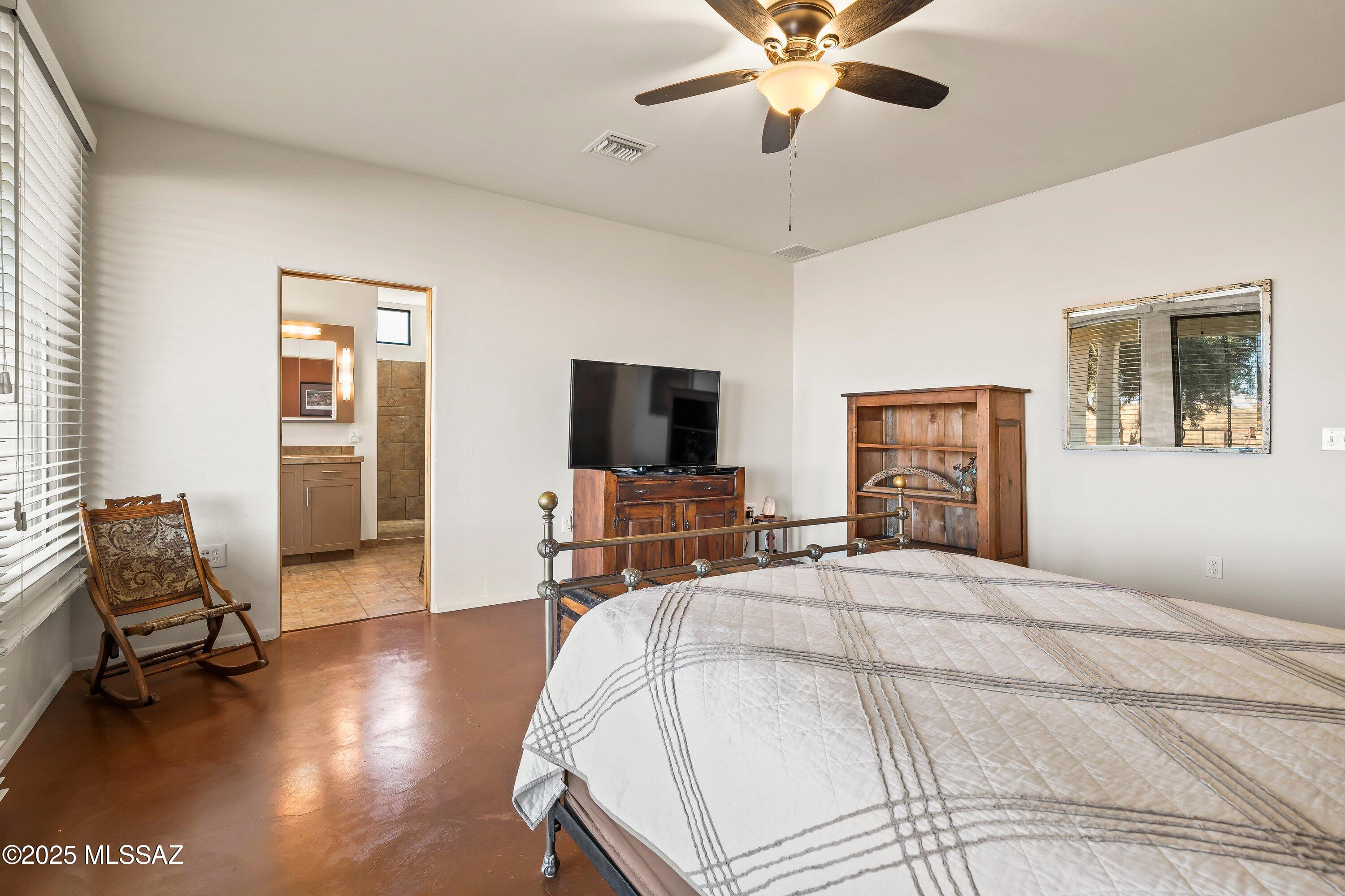 584 Cielo Lane Rio Rico, AZ 85648 - Photo 19 of 41