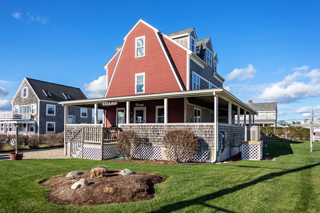 36 Old Beach Road Marshfield, MA 02050 - Photo 1 of 37 Gallery Image 1