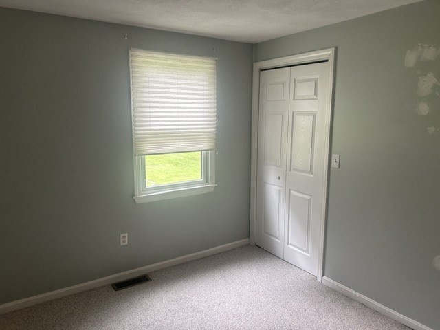 35 Forest Park Road, Unit RIGHTREAR Dracut, MA 01826 - Photo 9 of 17