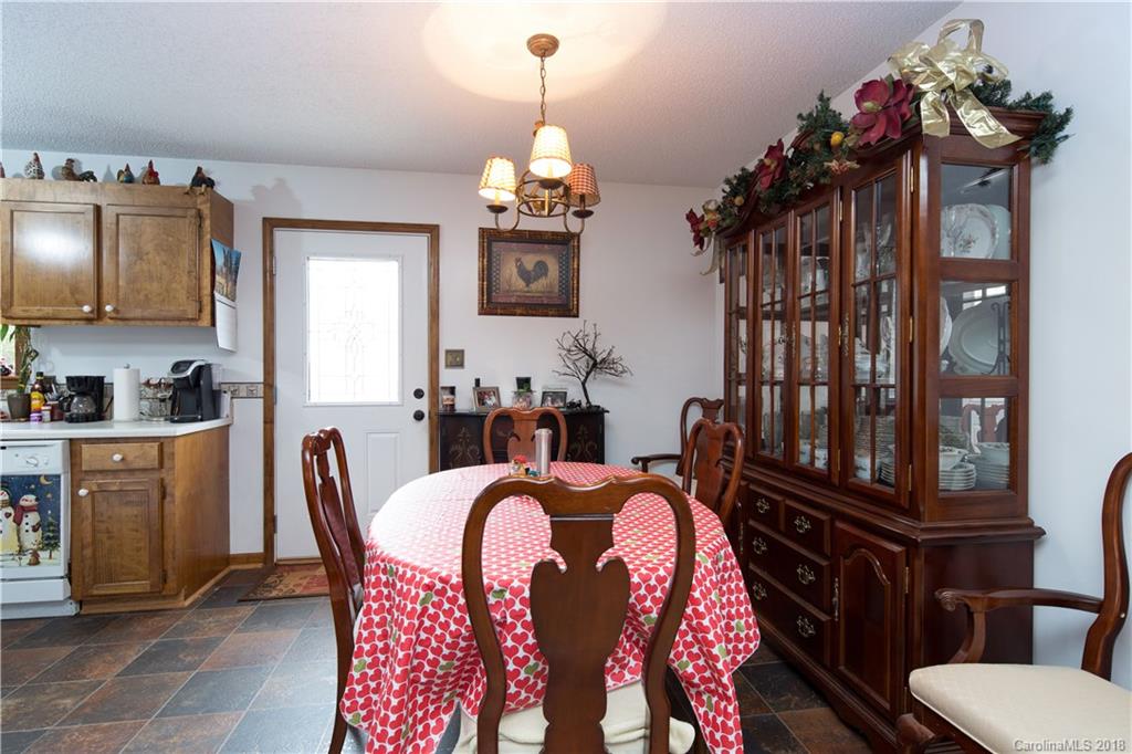 2759 Greenleaf Road Clover, SC 29710 - Photo 4 of 27 Gallery Image 4