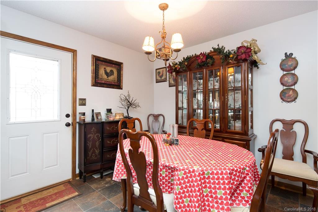 2759 Greenleaf Road Clover, SC 29710 - Photo 5 of 27 Gallery Image 5