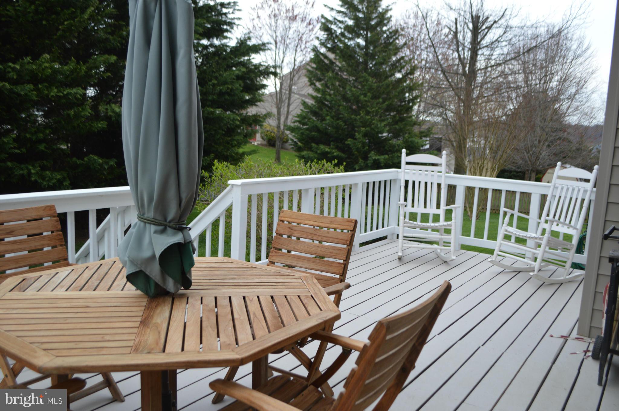 960 Firestone Road Westminster, MD 21158 - Photo 14 of 15 Deck